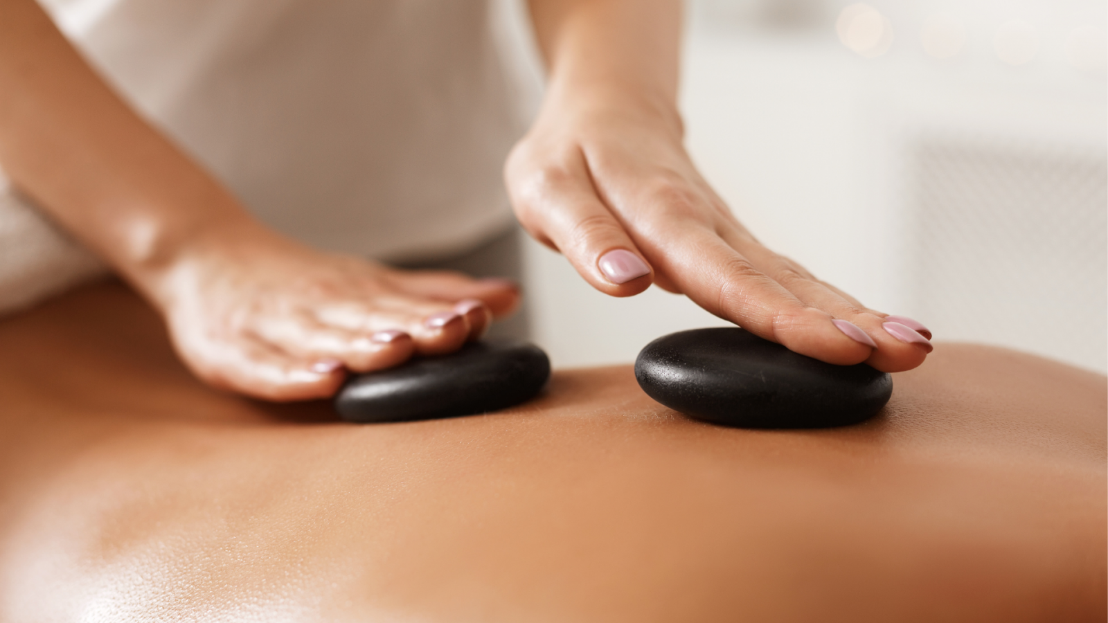 Modelage aux pierres chaudes à meyzieu 