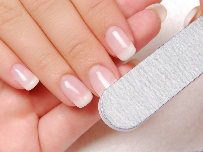 Formation ongles vernis semi permanent à Lyon