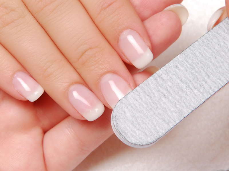 Formation ongles vernis semi permanent Lyon