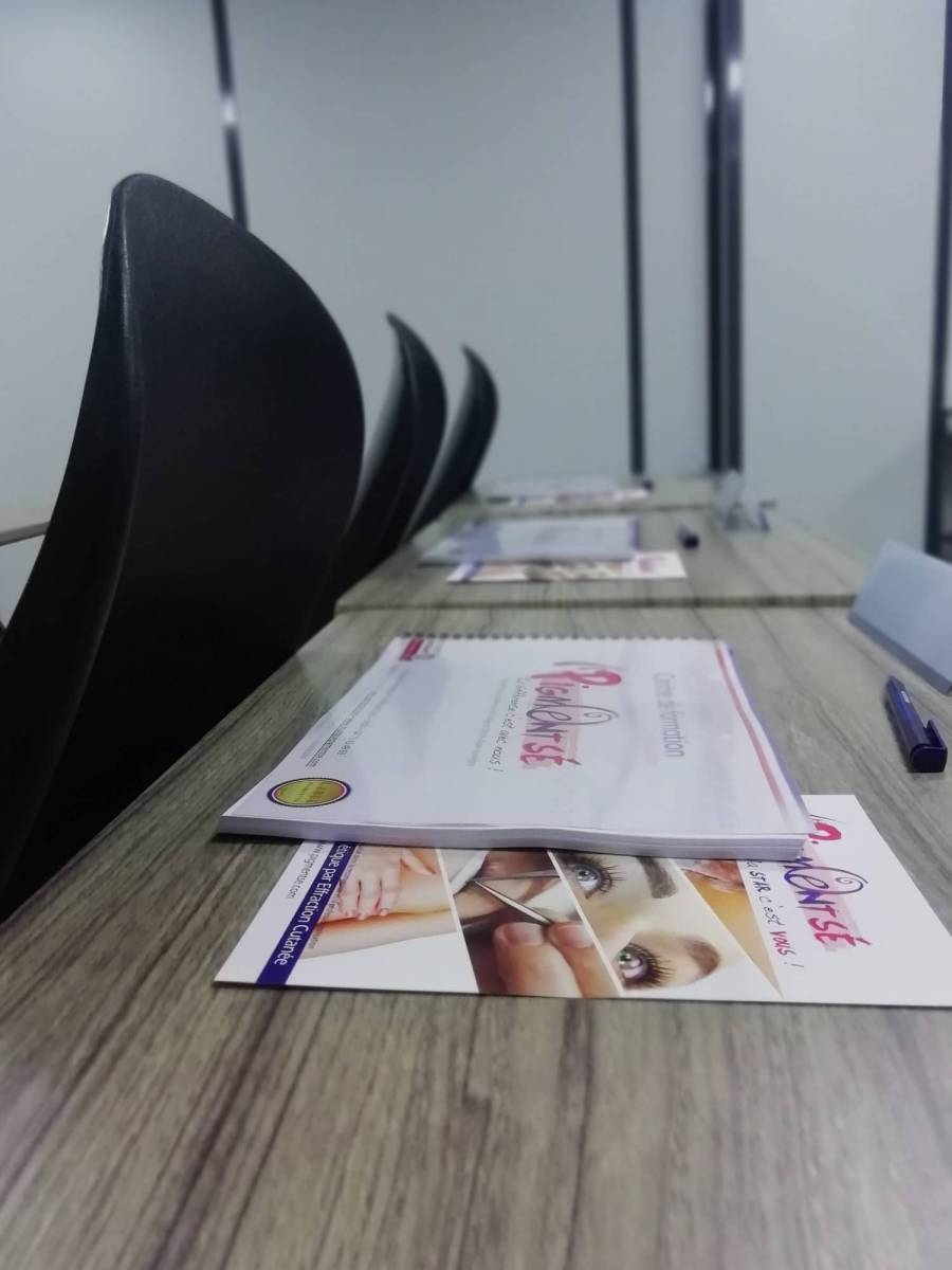 technique de microneedling sans aiguilles à Lyon